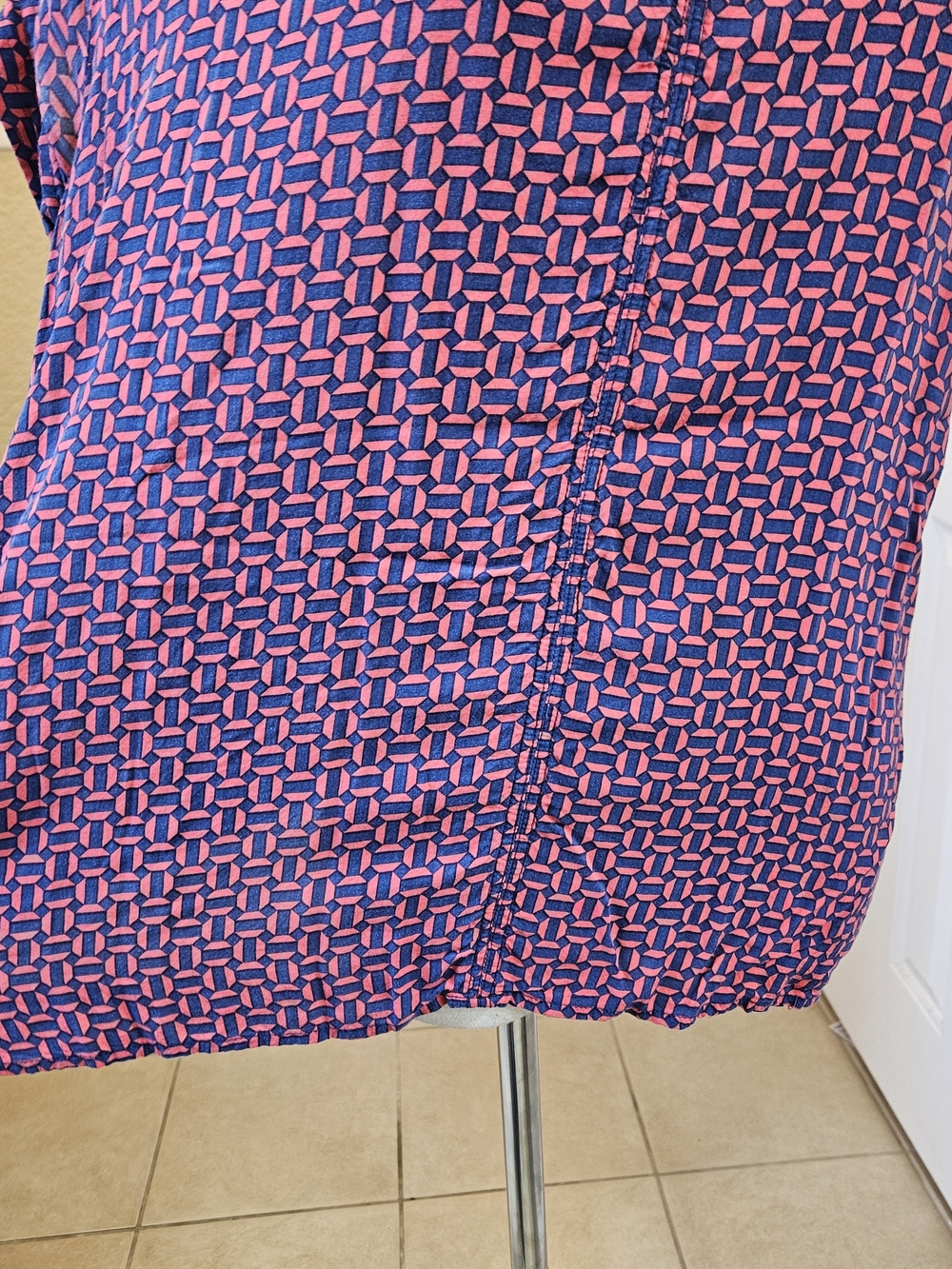 JCP Women’s Geometric Print Blouse – Size Large - Picture 6 of 11